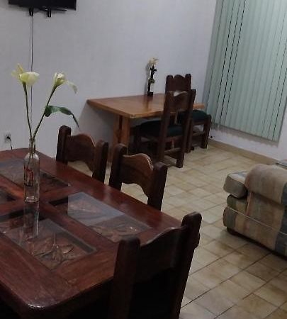 شقة Alcatraz House Mendiola المظهر الخارجي الصورة